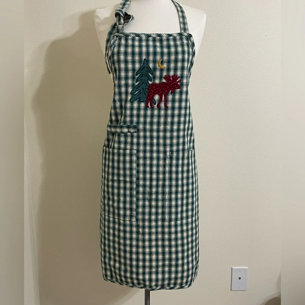 Vintage full apron cream and green plaid tree moose moon appliqué